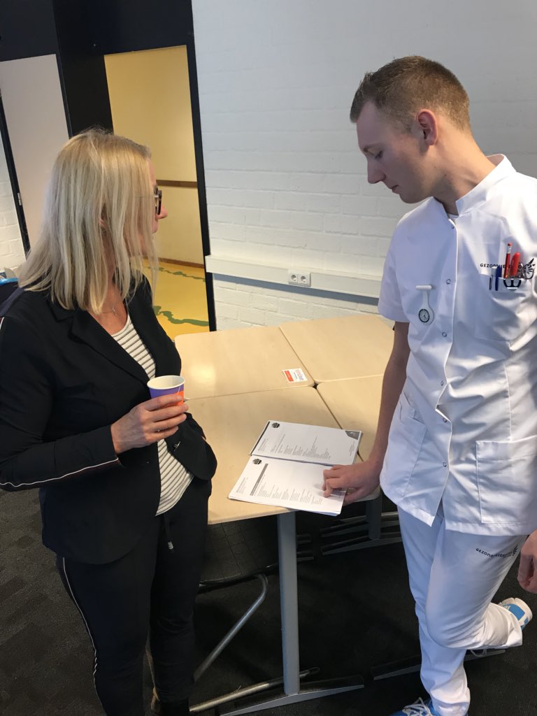 Cuno de Vries #mbo student Verpleegkunde GezondheidszorgCollege <a href="/ROC_MN/">ROC Midden Nederland</a> bij #skillsheroes kwalificatiewedstrijd Laatste voorbereidingen door #docent Ellen Miltenburg <a href="/WorldSkillsNL/">WorldSkills NL</a> <a href="/Ditismbo/">Dit is mbo</a> @ROCMN_gzndhdzrg