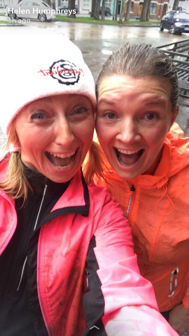 ClaireRob_73's tweet photo. Cadw’n heini yn y mwd a’r glad gyda hon- keeping fit in the mud and rain with this one! #adduniadflwyddynewydd2018 #newyearsresolution2018 https://t.co/cqYNaDuwew