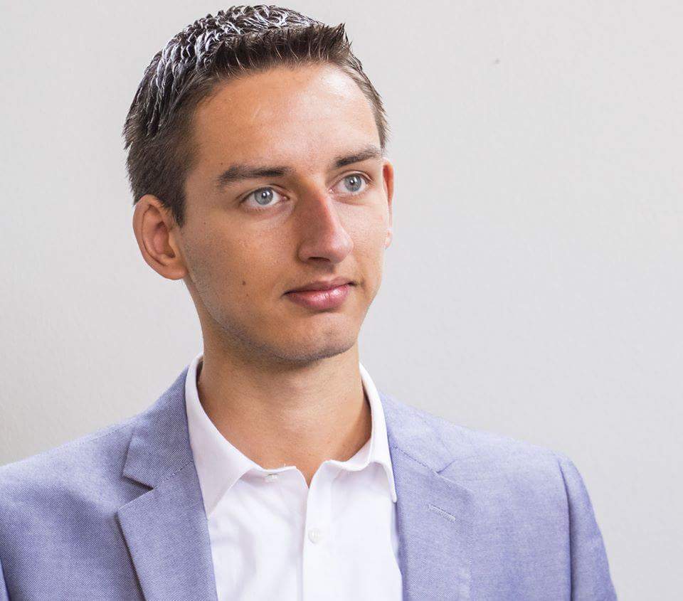 Na een mooi muzikaal 2017 hebben wij helaas afscheid genomen van pianist <a href="/Rens/">Rens Plandsoen</a> de Winter .. @Floor Lanz zal zijn activiteiten overnemen.. Rens bedankt voor je inzet en veel succes met je muzikale activiteiten in de toekomst!