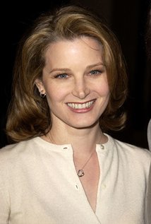 Happy 54th birthday to Bridget Fonda. Come back to the movies! 