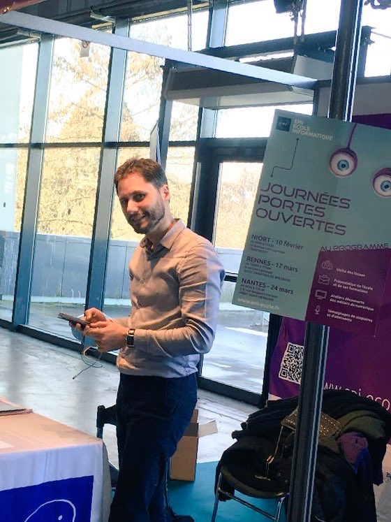 ENIEcoleInforma's tweet photo. Super Conférence #métiers du #numérique ! #formatheque Avec @mcrouz @thierrymallard plus d’infos sur notre stand ! Ou à nos #jpo #kingcoder #queencodeuse #mastersystem https://t.co/pNIr2zNxcH