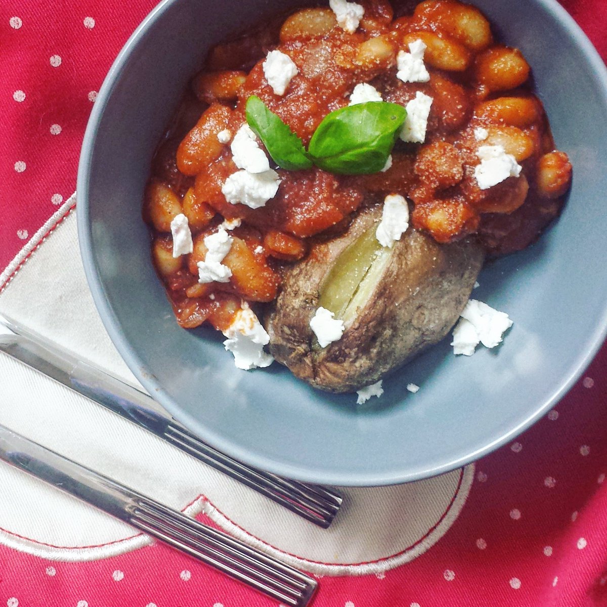 Check our insta story to see how SIMPLE it is to make this healthy, tasty meal! Hope you love it as much as we do! 😍 #lunch #healthy #beans