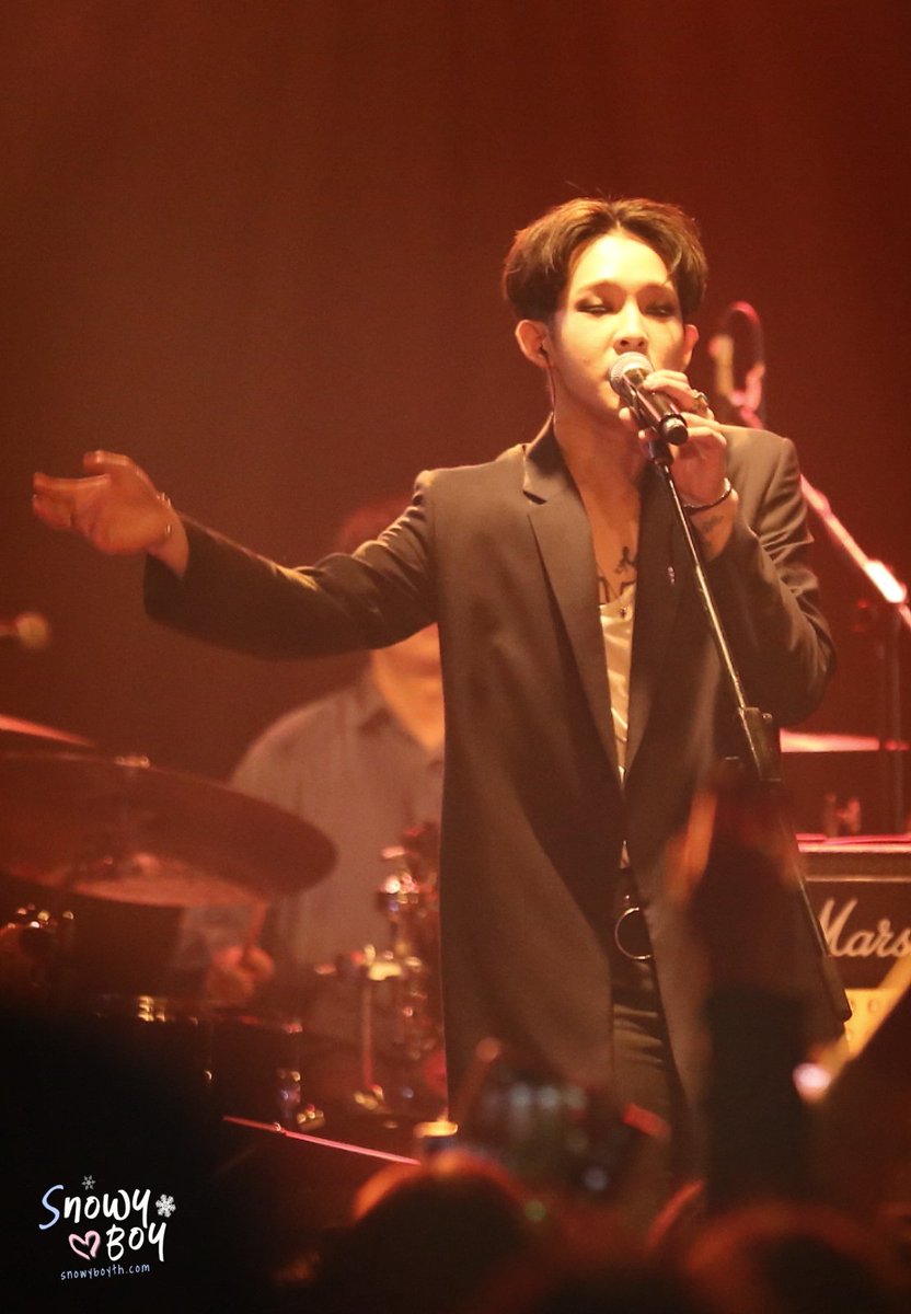 180127 South Club in Hong Kong
지금 이 자리는 태현이랑 참 어울린 것 같네요
#남태현 #Taehyun #SouthClub #사우스클럽
<a href="/South_Club_Real/">남태현</a>