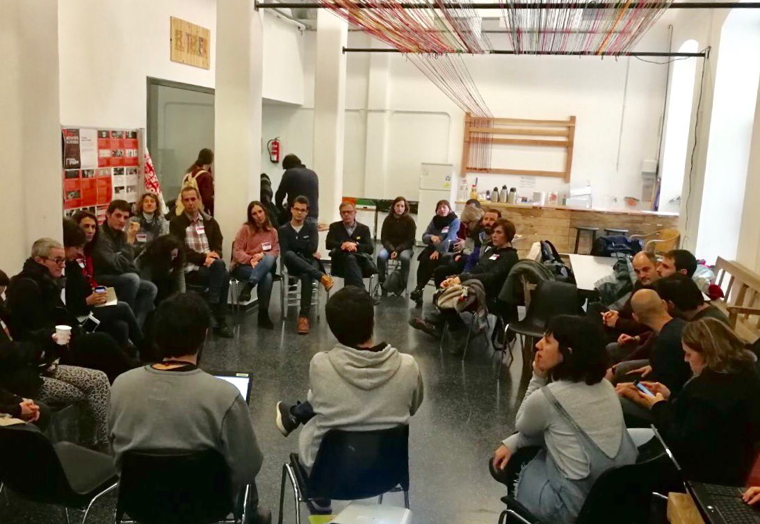 Salt_jove's tweet photo. #PartiCampSalt. Abans d'engegar un procés participatiu hem de tenir clar què volem aconseguir i estar predisposades a transformar." - Contentes de treballar conjuntament pel #PartiCampSalt @joventutcat @ateneucomacros #SaltJove https://t.co/tuBKVUzhGq
