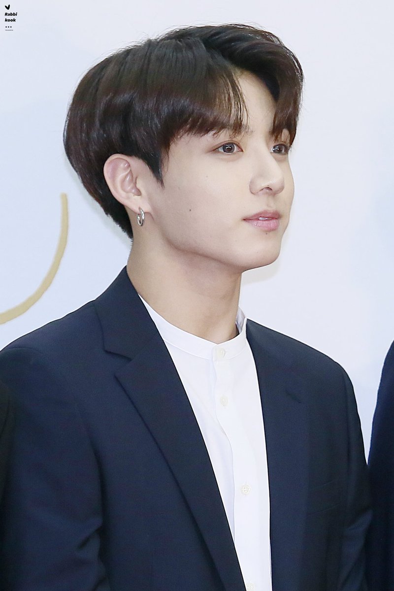 Kylie Taekook Au Where Jeon Jungkook An Aspiring Sb President Goes Head To Head With Kim Taehyung A Basketball Mvp For The Title Of Student Body President Taekook Vkook Kookv Kylie Taekook Au Where Jeon Jungkook An Aspiring Sb President Goes Head To Head With Kim Taehyung A Basketball Mvp For The Title Of Student Body President Taekook Vkook Kookv