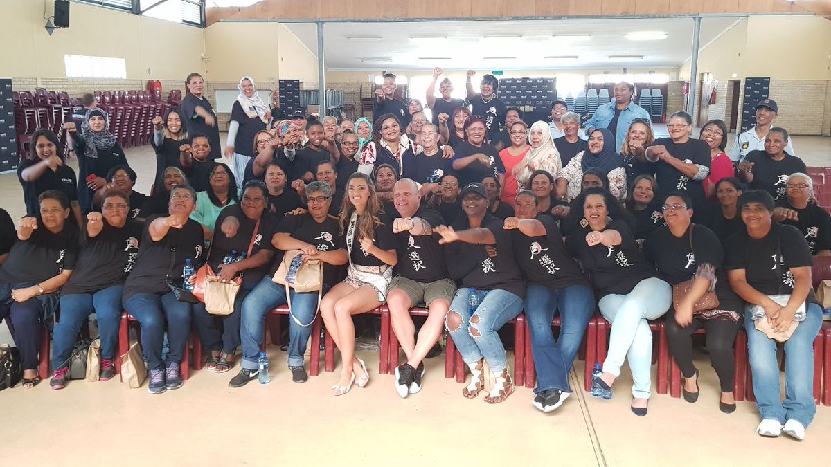 mplaincpf's tweet image. #unbreakable a campaign by miss universe the mayor .Clr and station commander @MbalulaFikile @SAPoliceService @Abramjee @ewnreporter @VOCfm