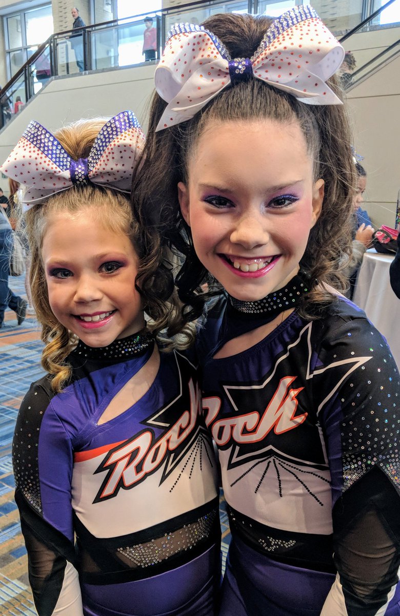 raisinhales's tweet photo. These cheer sisters are ready to ROCK!  #ascraleigh #wearehollysprings https://t.co/aaNRXznLwo