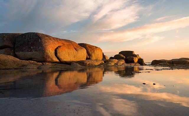 Reposting @tibqueruau:
Reflectionlogy
•
•
•
#australia #tasmania #tasmaniagram #bayoffires #binalongbay #hobart #sunset #sunrise #sunrises