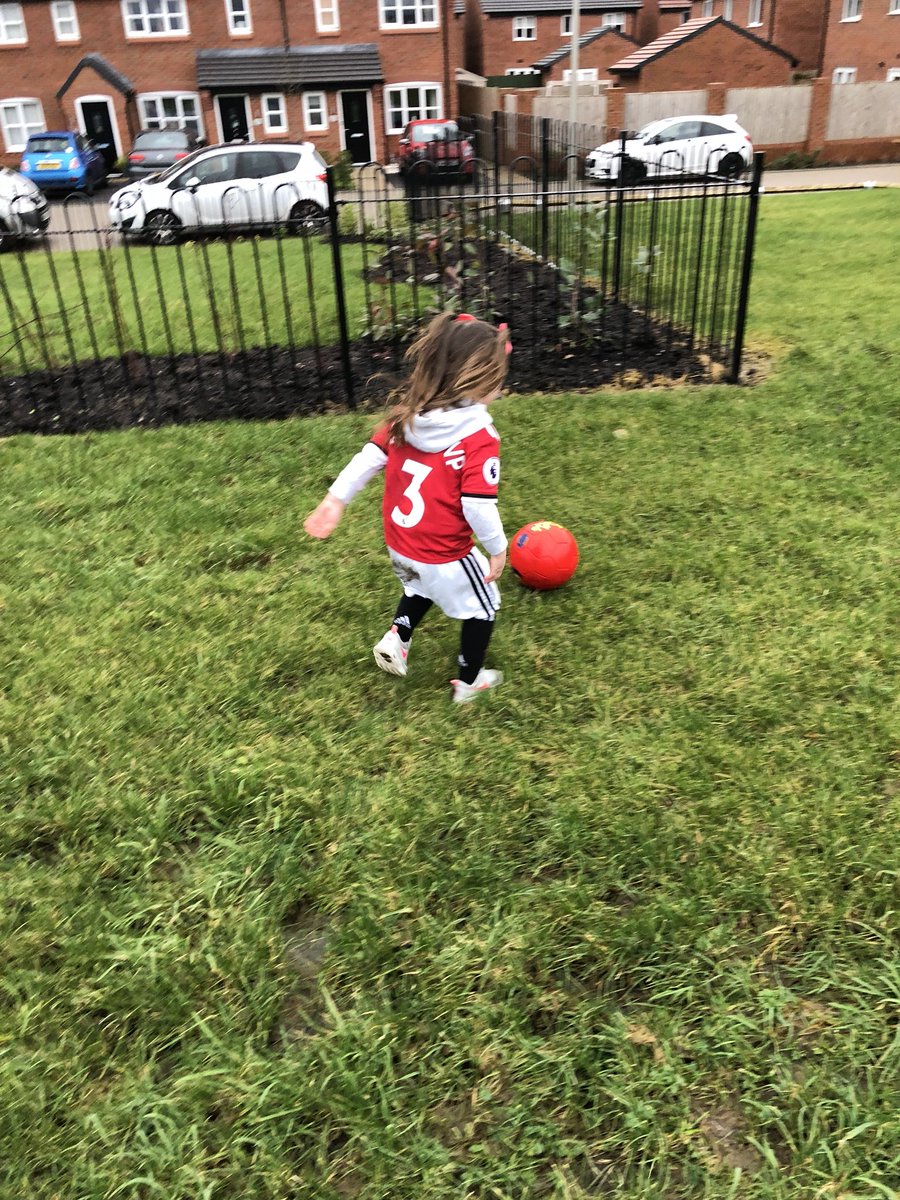 Oliver Harrison tweet media