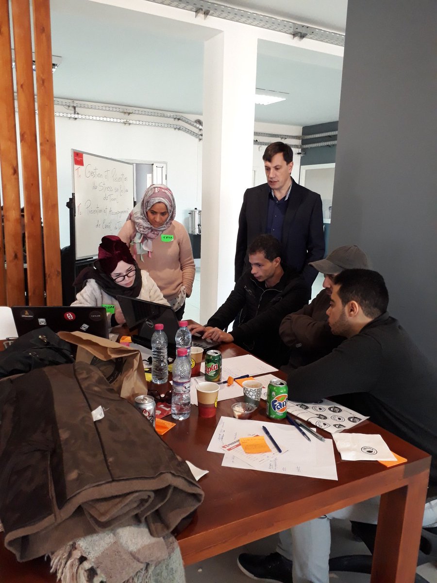 619Factory's tweet photo. Live from the factory 619! #ehealth #chatbot challenge #tunisia @pastelhealth https://t.co/MVjLOIAuFC