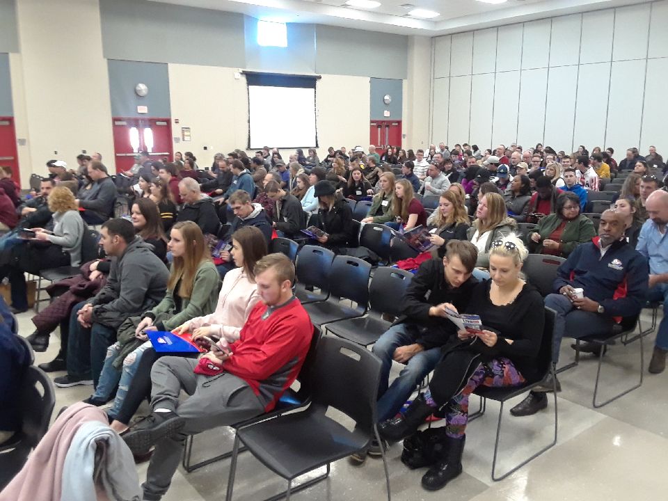 shippensburgU's tweet photo. Packed house for #ExperienceShip! Have a great day learning why #ShipIsIt! https://t.co/HDtx2oQ8tj