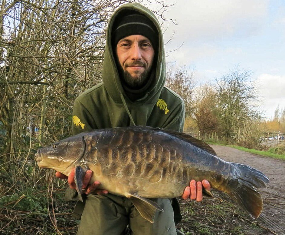 madbaits's tweet photo. Chris Reid managed a couple of quick bites on his local park lake using the yellow Compulsive Angler Pear Drop pop-ups. This lovely apple slice scaled mirror being the best of the bunch . #PureMadness #CompulsiveAnglerRange #carpfishing #carp #fishing #MadBaits #totalcarp https://t.co/LbY1B5uIxK