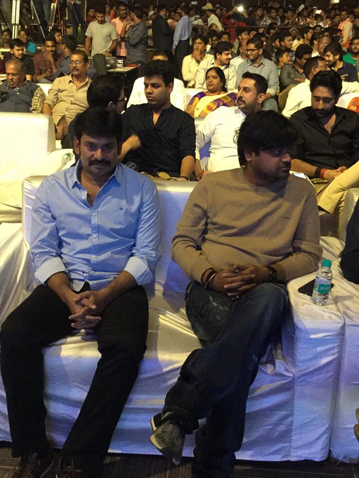 MangoMusicLabel's tweet photo. Here is our #GabbarSing Director #Harishanker :D
Watch #TouchChesiChudu Pre Release Event Live Here βΊ https://t.co/WenPVyglgc
#TouchChesiChuduPreRelease #Raviteja #RaashiKhanna #SeeratKapoor #Jam8 #TouchChesiChuduOnFeb2nd #VikramSirikonda #MarcDMuse https://t.co/W5VedxG4XQ
