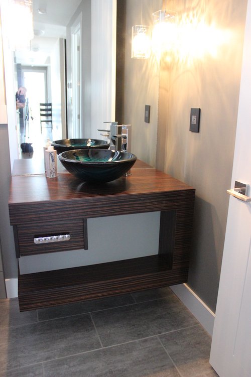 ArborValleyCabG's tweet photo. Planning a Bathroom Renovation; come in and talk to our Designers!! https://t.co/bPseQ40fkD