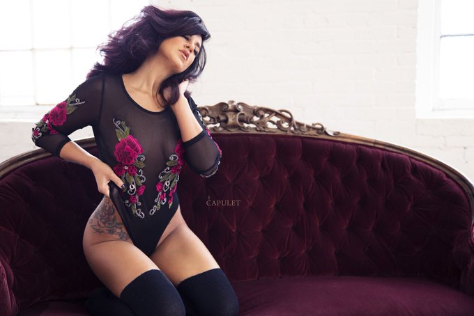 Saturbae. https://t.co/XY0hxWxgPq<a href="/tag/hotpicatnoon"class="tags"><span>#hotpicatnoon</span></a>