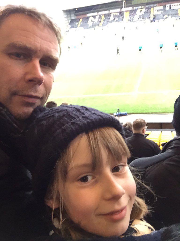 JonHucknall's tweet image. Chloe all set for her first FA Cup match and first time in the kop!!
C'mon you pies!!
#mindthelanguage..
@Official_NCFC @Bigalanh5 @DFletcherSport