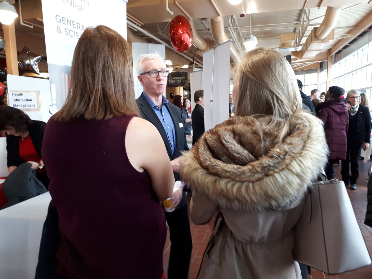 AlexPeacock8's tweet image. Open House Today!  Come see @whatsinsideslc @SLCMktg @imcslc @jelyot @mdeacon1 and friends!  Great program options... #lifelonglearning