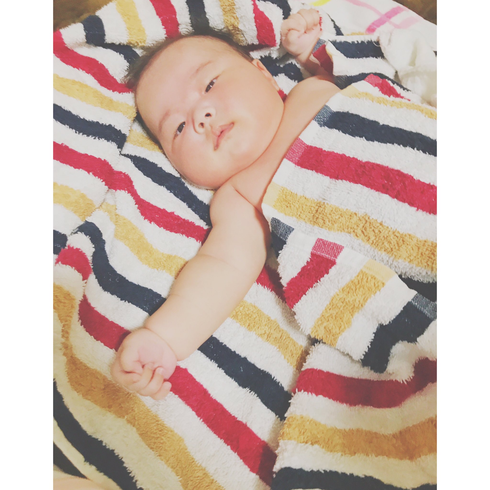 生後2ヶ月女の子 Twitter Search Twitter