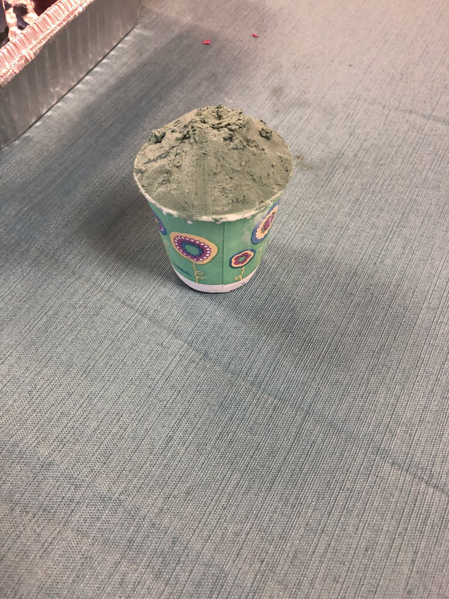 MrABeTeach's tweet photo. Making chalk connections to various curriculums! #cmae @lingle36 #NCAE https://t.co/LidpWF6HrJ