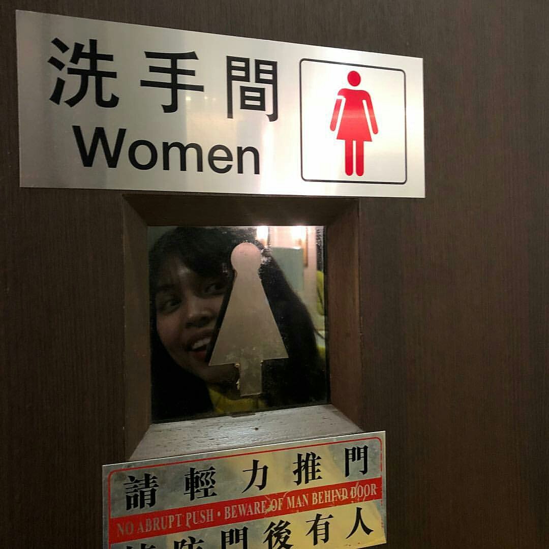 Tai ping koon restaurant. Who is that girl i see? #women
<a href="/mainedcm/">Maine Mendoza</a> 😚💕

© the_girl_icon IG Update 
#ALDUBEnjoyHK