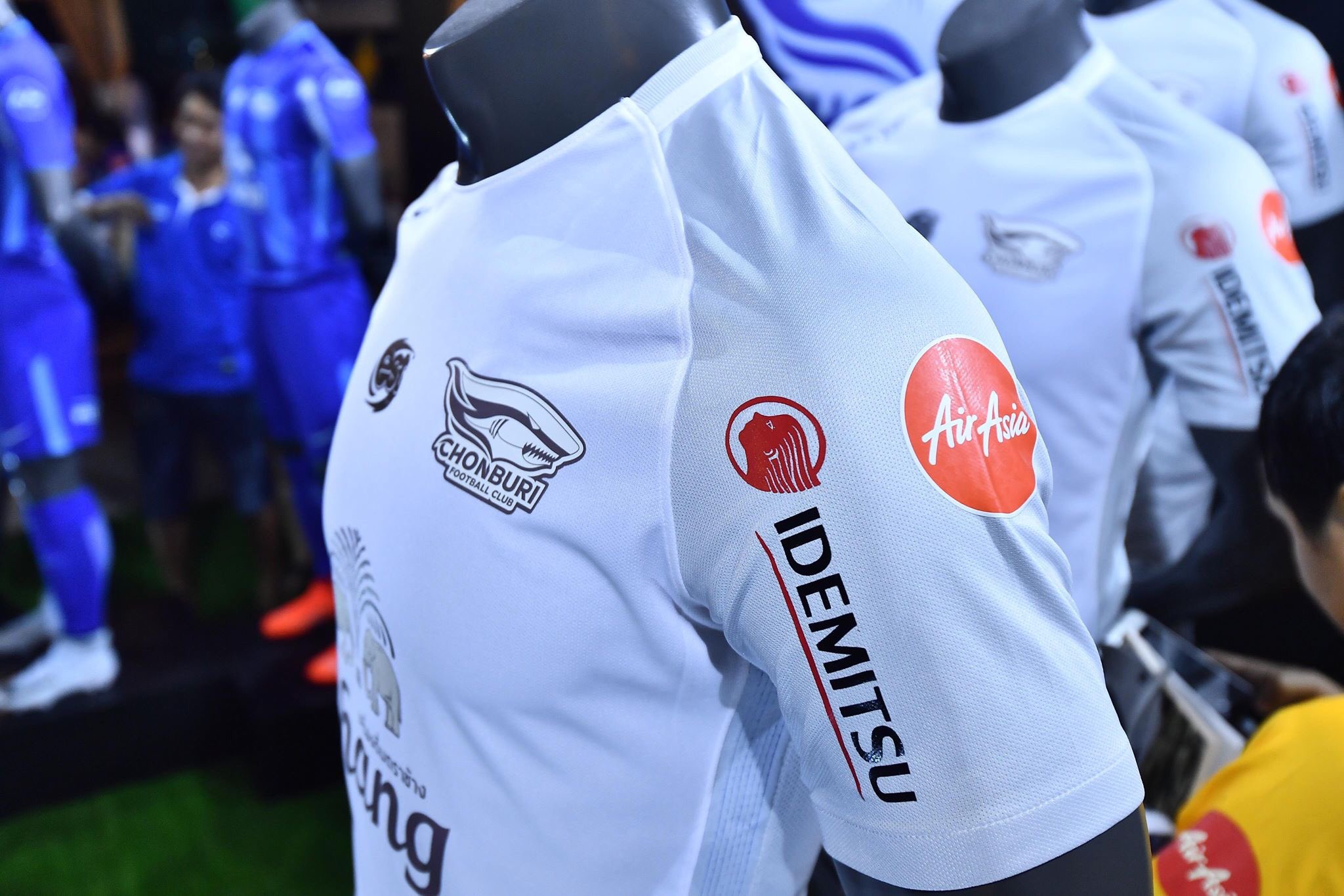Chonburi fc on sale jersey 2018