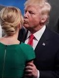 TriumphReal's tweet photo. Another Kiss, grip on her Arm. https://t.co/ZmYronQNI1
