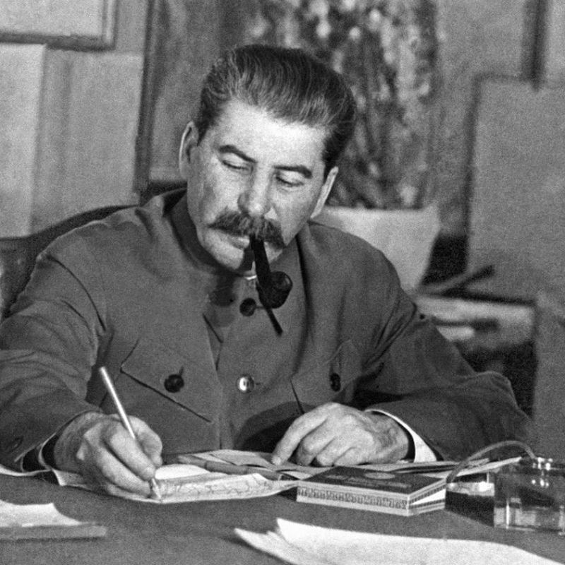 Гифка спасибо, сталин картинки приколы расстрелять