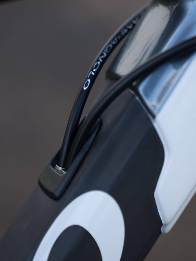 Ecco a voi alcuni dettagli della mia prossima bici! Si chiamerà Colnago C... 😉👍 Appuntamento al 9 febbraio! <a href="/Colnagoworld/">Colnago</a> #Advertising #ilcavalieredei4mori