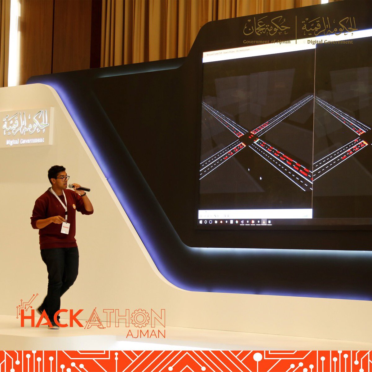 Digitalajman's tweet photo. جانب من عرض المشاريع المشاركة في تحدي #هاكاثون_عجمان بحضور أعضاء لجنة التحكيم.
.
A glimpse of the groups’ projects’ presentations with the presence of our jury members.
.
#AjmanHack nHack https://t.co/wH0KgvCnXT