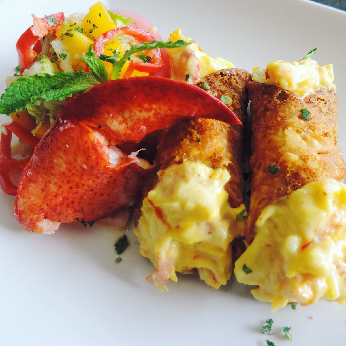 CineBistroHP's tweet photo. SPECIALS! Lobster Cannolis with Mango-Fresno Slaw // 9oz CAB Filet with Shishito Pistou, Root Pave &amp; Fried Beech Mushrooms // S’mores Tres Leches thanks to @justchefandy https://t.co/LM6B4Fsz9y