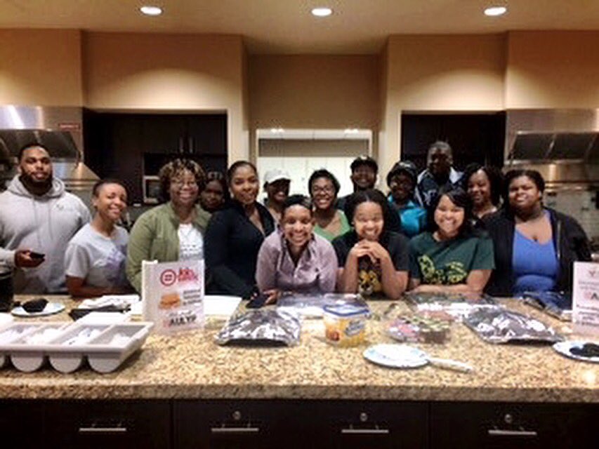 Thanks to the Arkansas Urban League Young Professionals for spending their Saturday morning making breakfast for the families in Ronald McDonald House! Awesome group. <a href="/ArkansasULYP/">AULYP</a> #forrmhc #keepingfamiliesclose