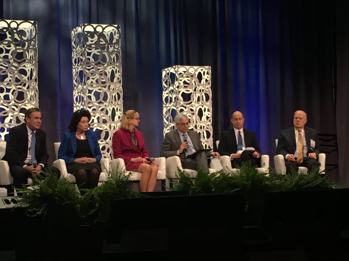 ASALifeline's tweet image. Town Hall Q&amp;amp;A w/ ASA President Grant @jamesdgrant Pres. Elect Linda Mason @lindamason55 , 1st VP Mary Dale Peterson and VP of Prof. Affairs Stanley Stead @swstead discuss hot topics: ASA membership, the ACA, ASA's commitment to all practice sizes, the company model, #ASAPM18