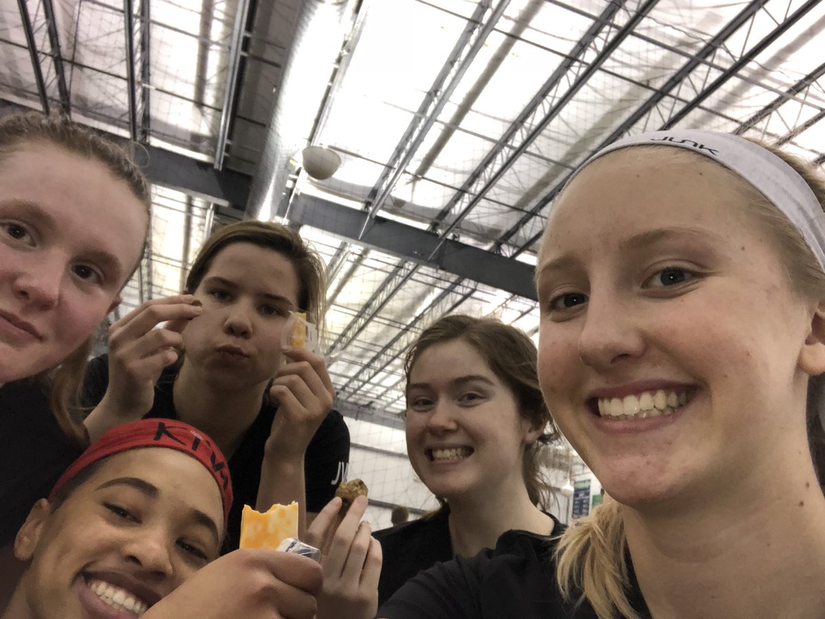 KIVAVB's tweet photo. It’s a W for KIVA 18 White!! Onto the next... #KIVAtakeover https://t.co/dSeXMyqi5p