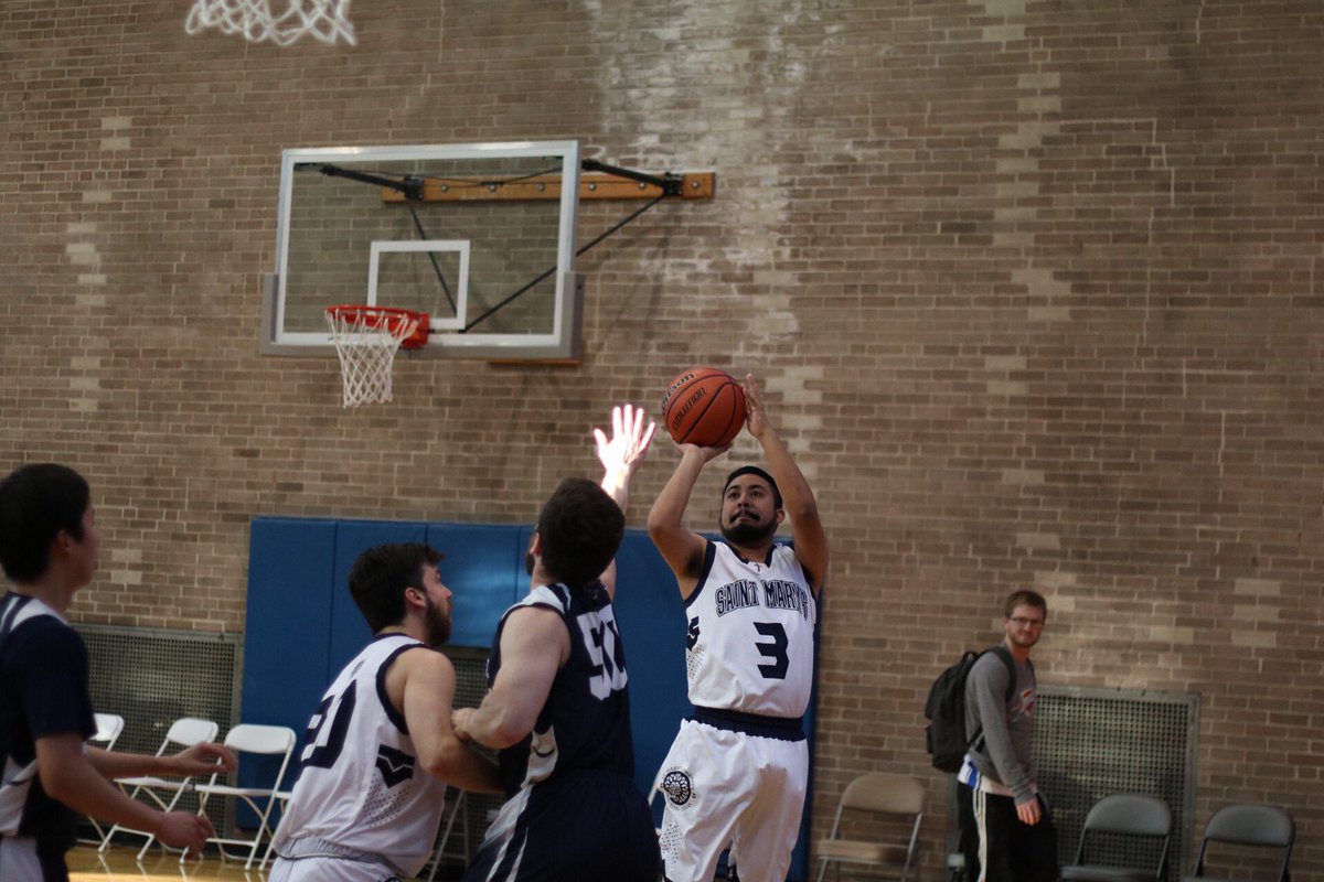 MundeleinSem's tweet photo. @SMSeminary just defeated @MtAngelAbbeyOR 41-25. #USMLTourney https://t.co/2piDNsPFa5