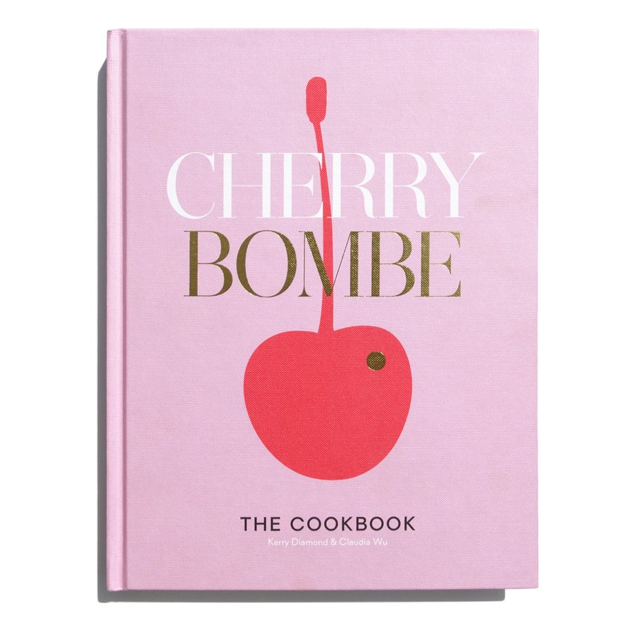 NYTTravelShow's tweet photo. "I just say a prayer before I eat anything," says #ClaudiaWu of @cherrybombemag when trying new foods on her travels with #AngelaDimayuga and @kimseverson at #NYTTravelShow https://t.co/XVYQSyphVf