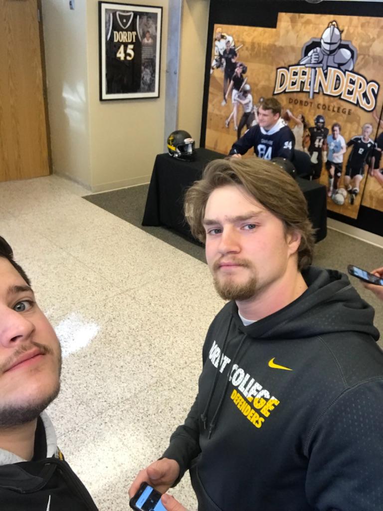 TheDCMuffinMen's tweet photo. Dordt football added 5 guys to the roster today! #BIGLococomp @DordtFB https://t.co/iwlrdlMVSl