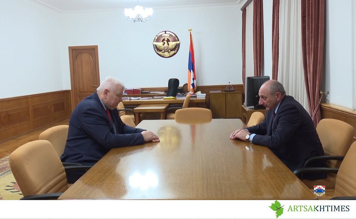 TimesArtsakh's tweet photo. On 24 January Artsakh Republic President Bako Sahakyan received personal representative of the OSCE Chairperson-in-Office, Ambassador Andrzej Kasprzyk.
#MediaTon #ArtsakhTimes #TV #News #Armenia #Artsakh #Stepanakert 
https://t.co/nogz8HQG58 https://t.co/OWkw7UDxt7