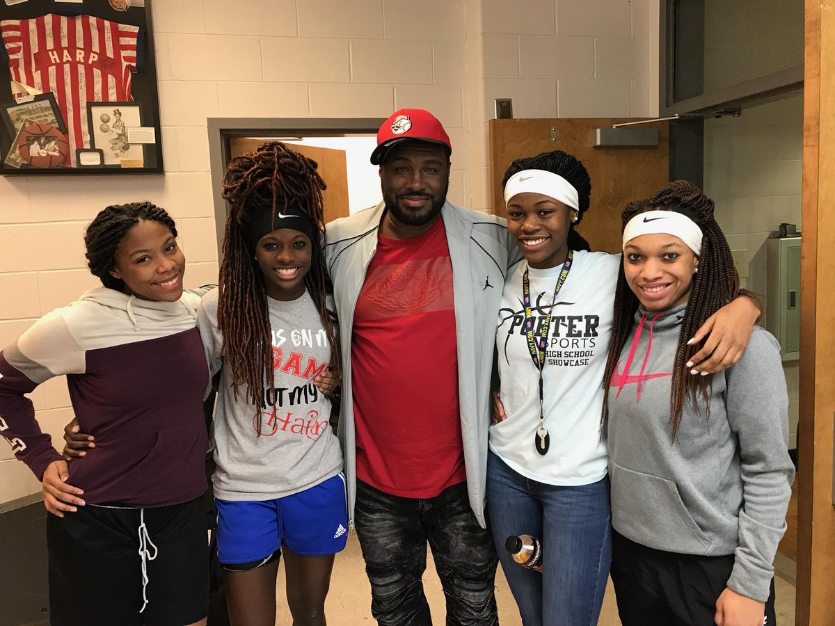 TeamElite18's tweet photo. Coach Mckenzie was in the house last night @ Dodge Co. Vs. Telfair game! Got a nice squad with Dodge Co. guards https://t.co/LOgoA4TzCf