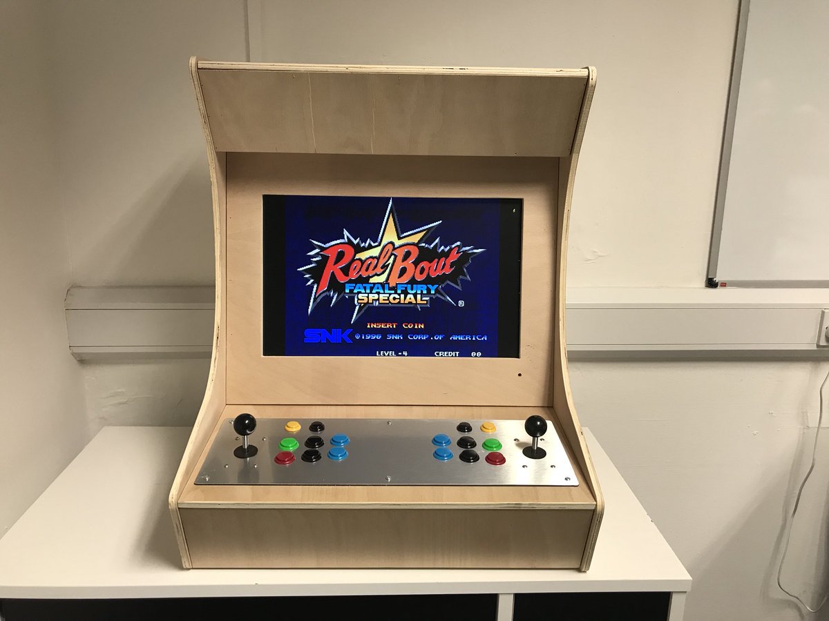 Stuartsfactory's tweet photo. In February we will be running an evening class to build your own Retro Pi Arcade Console #stutech #stem #retrogaming #techlab #carlisle https://t.co/RbVF9mwFHf