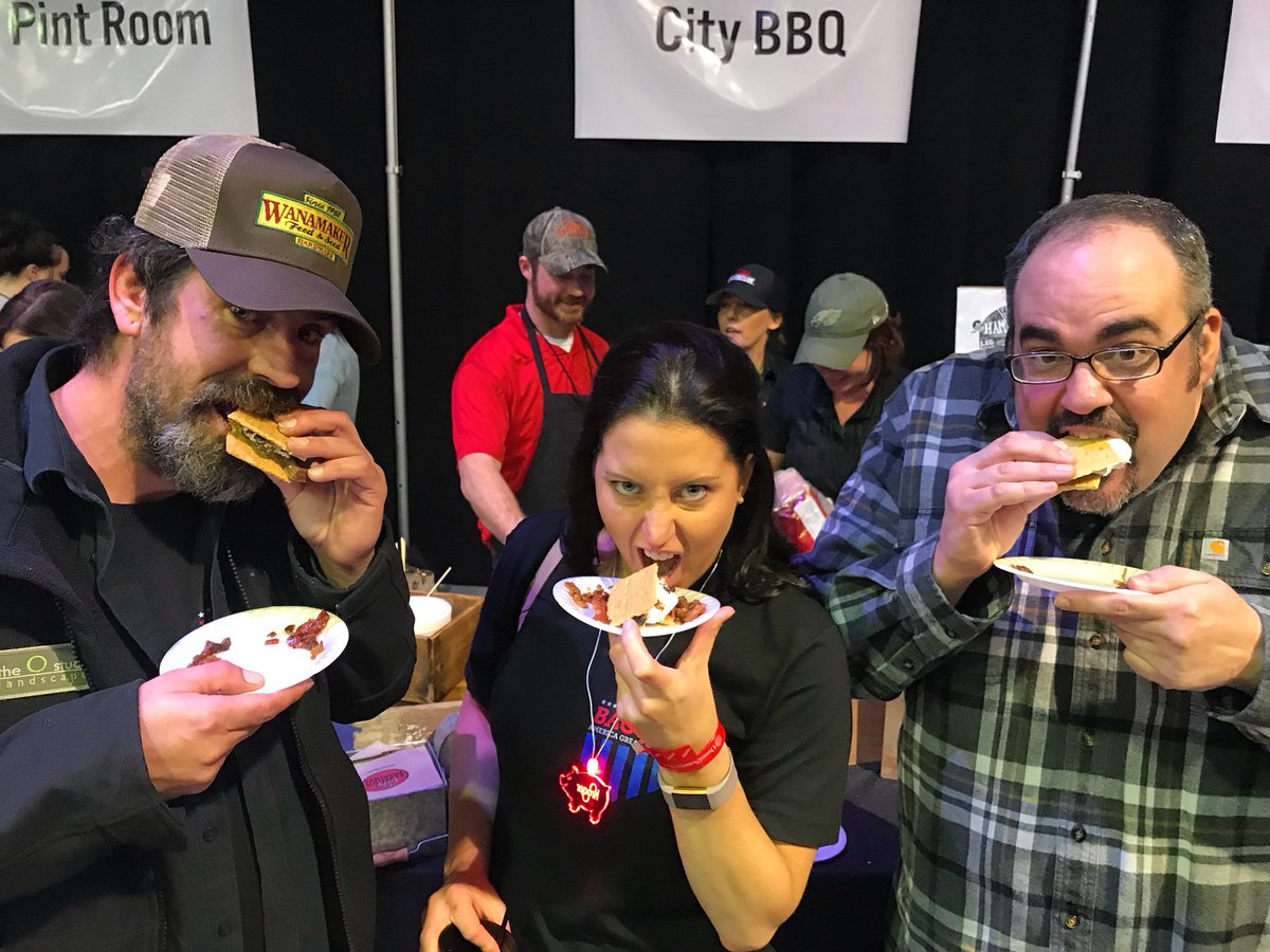 bobandtom's tweet photo. .@seenfunnier, @jnalsman, and @thatjosharnold are enjoying bacon Sโmores at #indybaconfest #morechalk @q95 https://t.co/NoQ29XKbfy