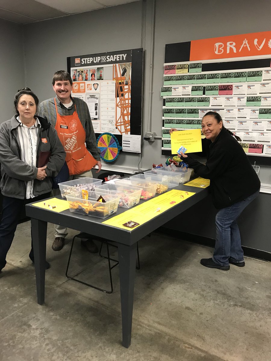 Appreciation day at #8527.  Jason is celebrating our values and associates!  @homedepot8527 <a href="/breick8/">Breick</a> <a href="/Jpmelton79/">Jason Melton</a> @