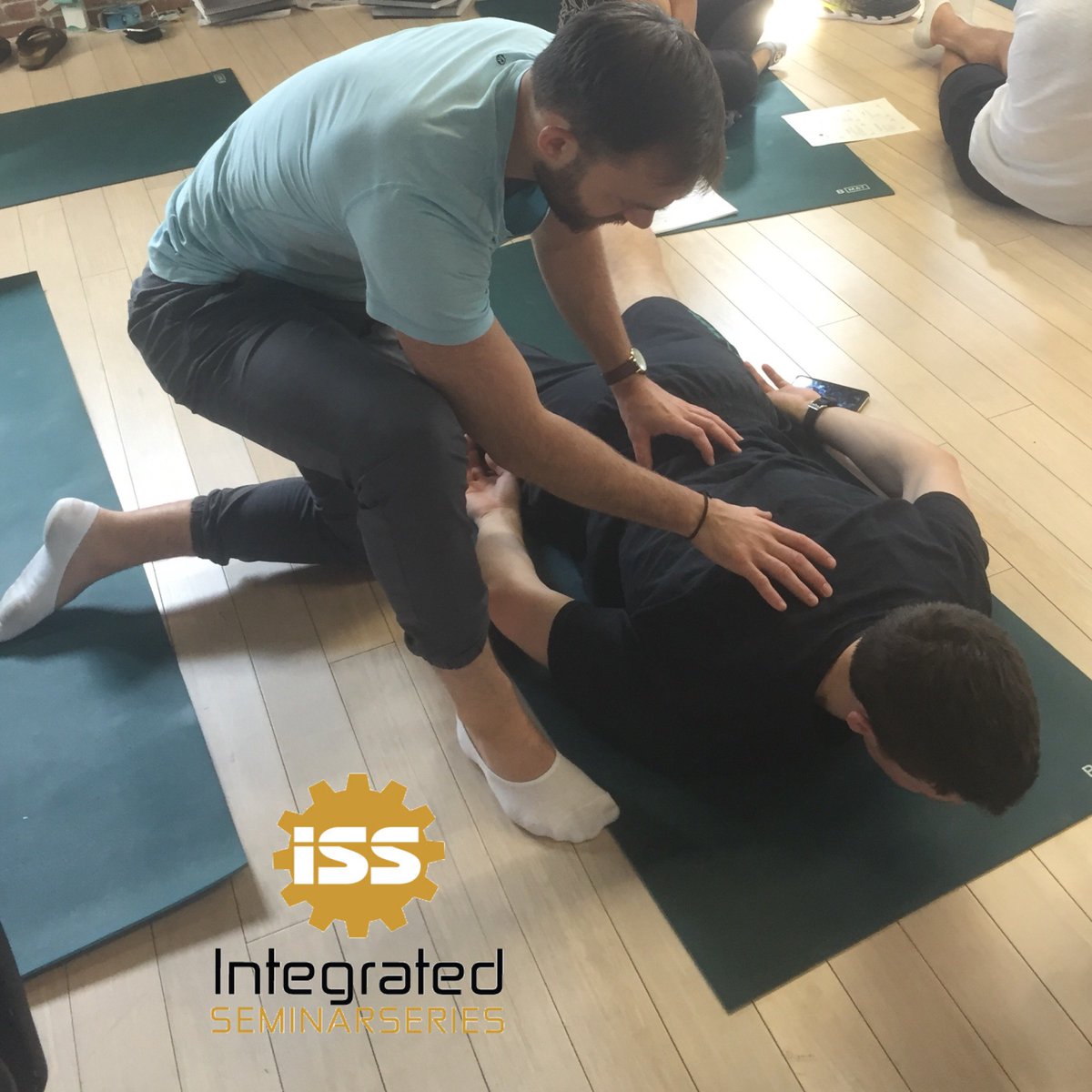 ISS_Seminars's tweet image. Proper mobility is a must, but a passive range is literally useless without active control. If you can’t control it, you can’t use it. Thoracic extension is a great example of this. Darcy Worthylake is shown using #integratedpatterning to gain active control and pattern extension