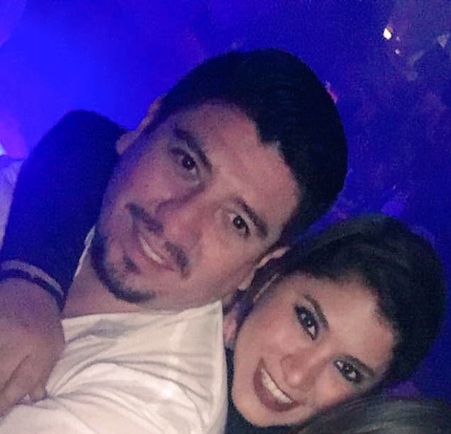PatyManriqueM's tweet photo. Como me encanta y amo a este guapo 😍🤤 https://t.co/6YmkFdNqQJ