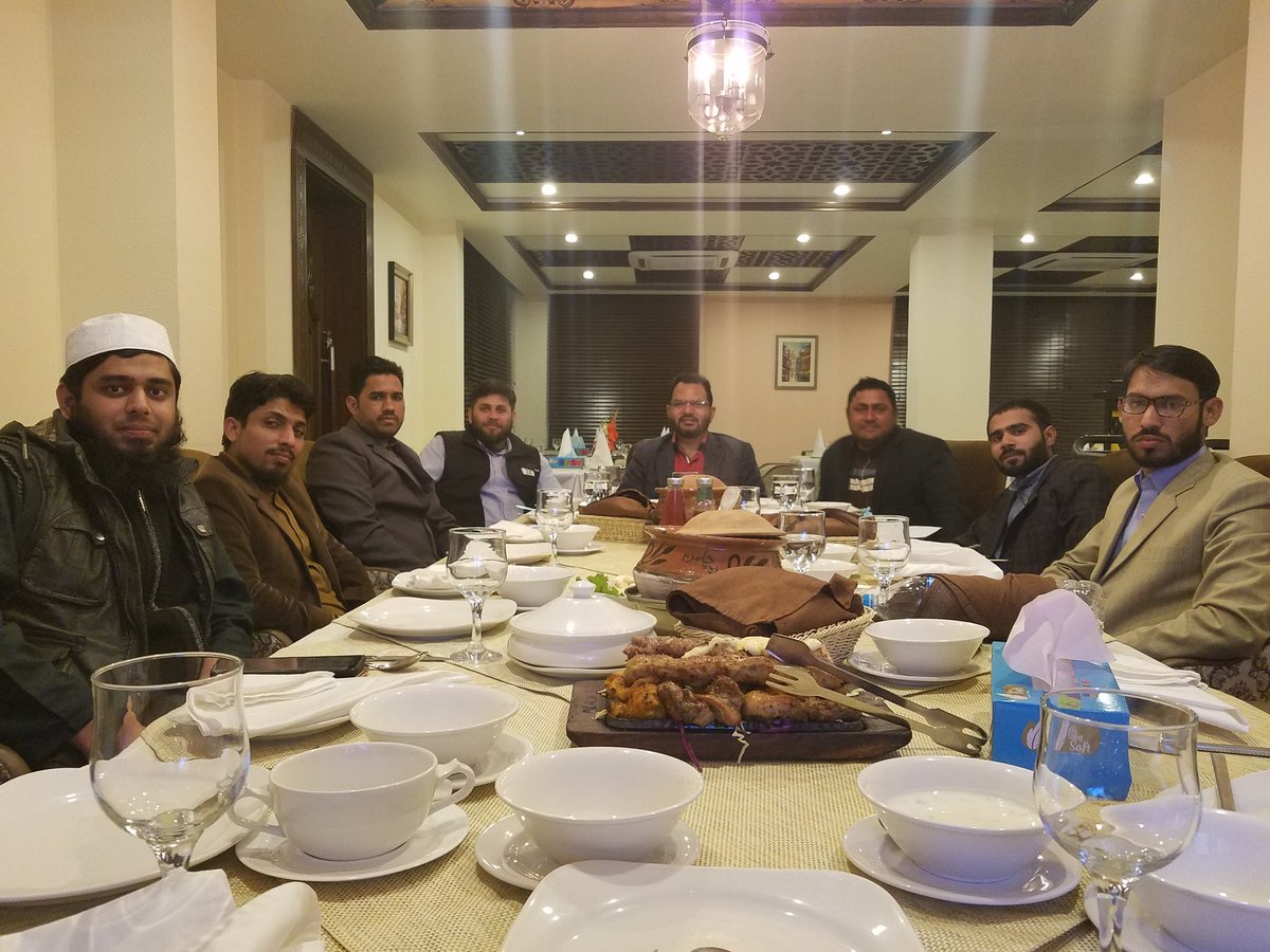 AmiirRaza's tweet photo. I'm so lucky to work with such great people: people that are such passionate nd hard workers and have such a respect and appreciation for one another.
Thank you @aikhari @iamusmanjolaha @Arslan_Sadiq @ZamanBajwaa @RaziTahir1 @_AHannan @waleedasghar83
#respect 
#OneTeam_OneDream https://t.co/ardRyCAiyA