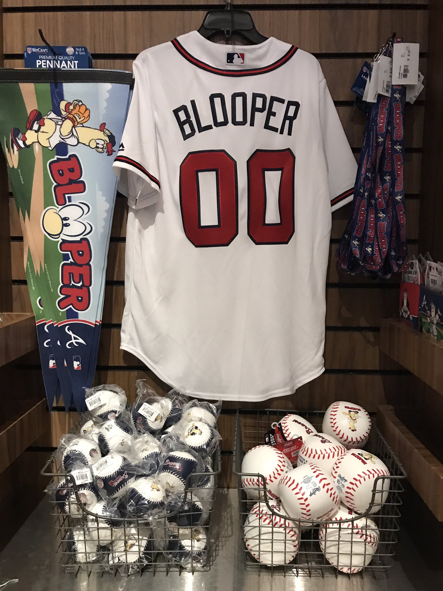 atlanta braves blooper stuffed animal