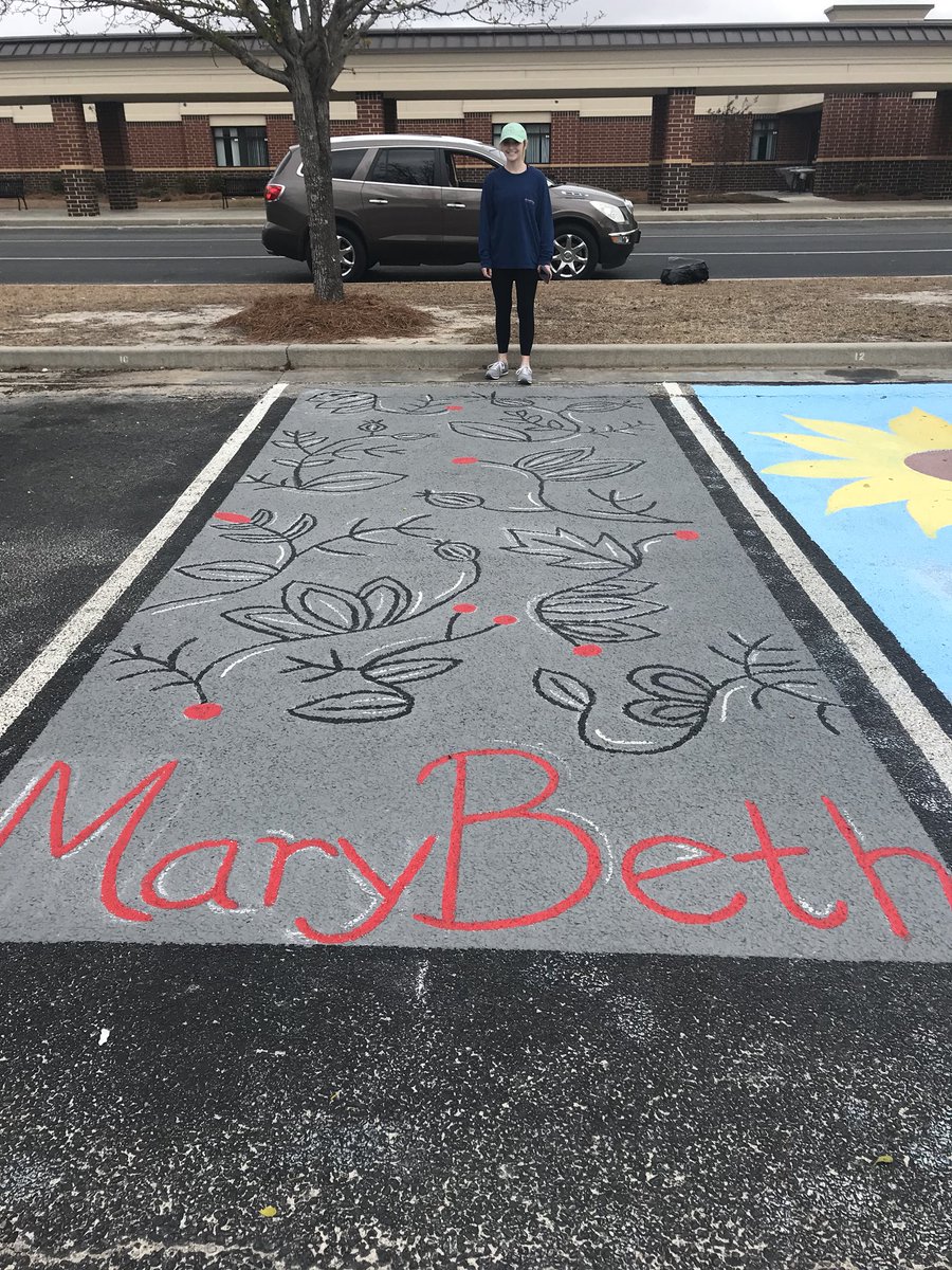 JDCSNews's tweet photo. Enjoyed the day with my “Senior” painting her parking space. Thank you JDHS administrators for a great project. #jdcsnews #jdcshigh https://t.co/IewUNk1dms