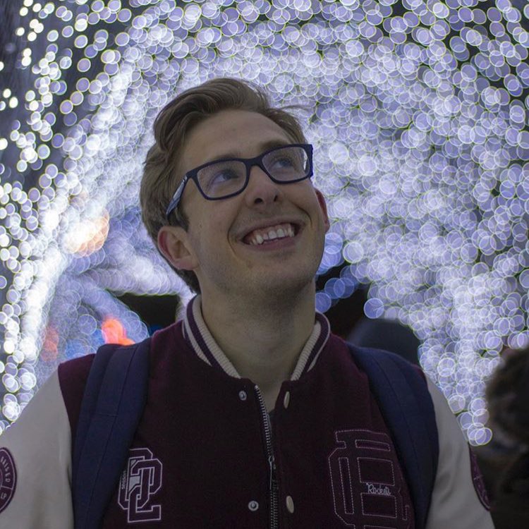 EdingerEvan's tweet image. #NewProfilePic that Dodie took😎