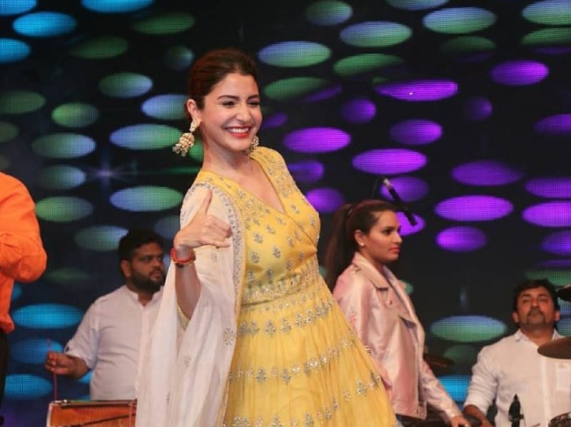 AnushkaSFanCIub's tweet photo. 📸 | Anushka and Alia Bhatt at International Customs Day Event in Mumbai today ❤️ 
(via @shreya1526) https://t.co/HTT0m47AbI