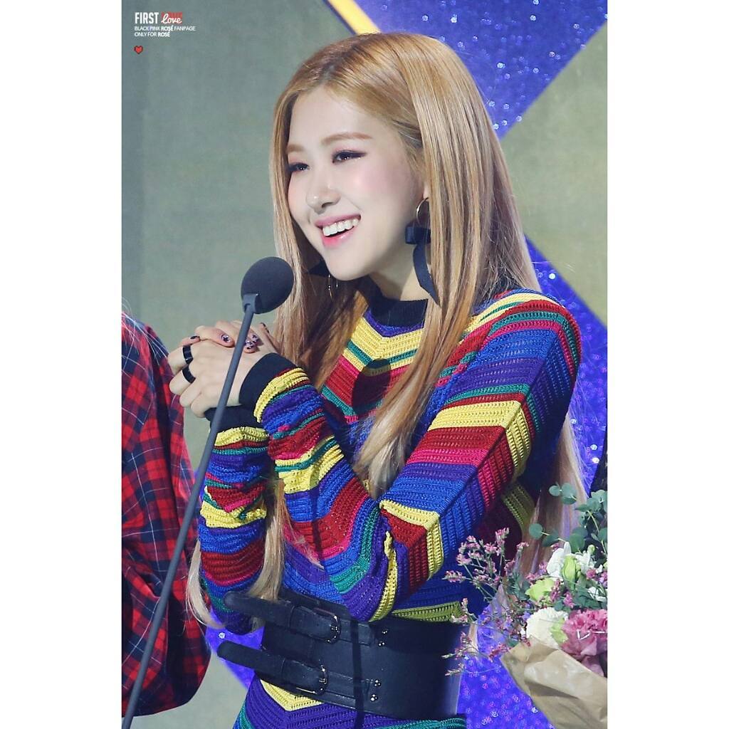 VSA10562245's tweet photo. เซตรูปยัยเจี้ยบสาม #TwitterBestFandom #TeamBLACKPINK https://t.co/UZrA59CpN3