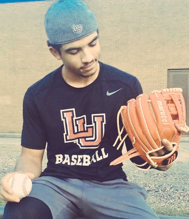 Beaumont_Sports's tweet photo. Custom gloves give Lamar Cardinals athletes a personalized touch.

Story: @mattGfaye 
Video: @MikeTobiasPhoto 
Link: https://t.co/RzinQzqwwl

#BEScores #PeckEm

S/O: @LamarSoftball @Lamar_Baseball @LamarAthletics @LamarUniversity @wilsonballglove @MarucciSports @WillDavis52 https://t.co/ojKImb1z6A